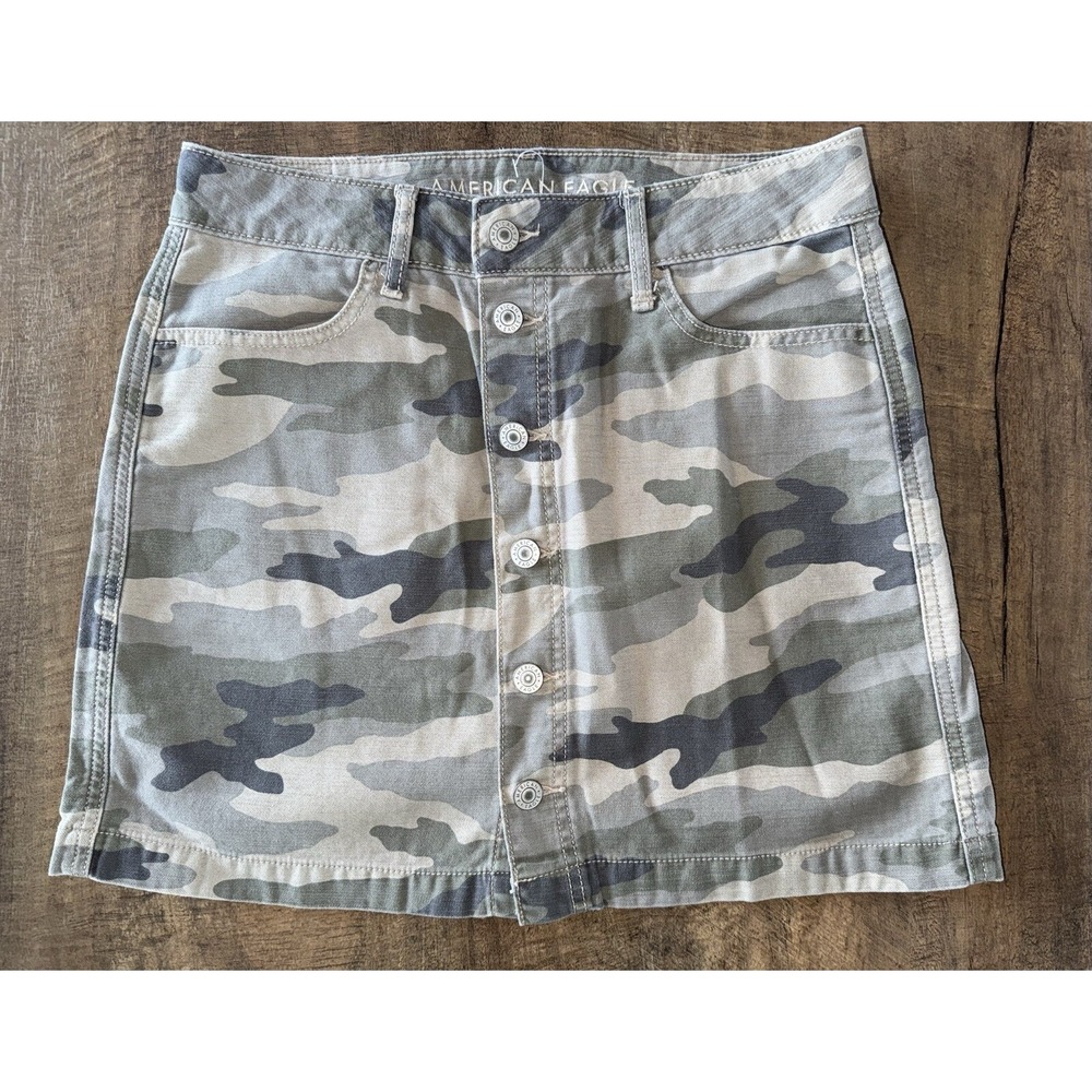 American Eagle Women's Button Skirt Lot of 3 Jean, Corduroy, Camo Size 6‎ US - Picture 2 of 11